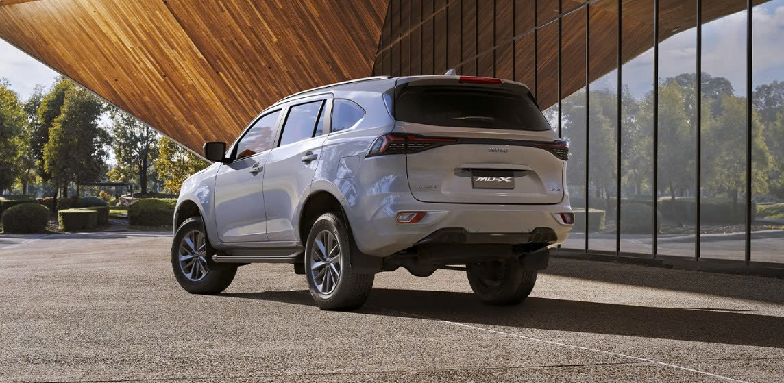 Phần đuôi xe của Isuzu Mu-x 2025
