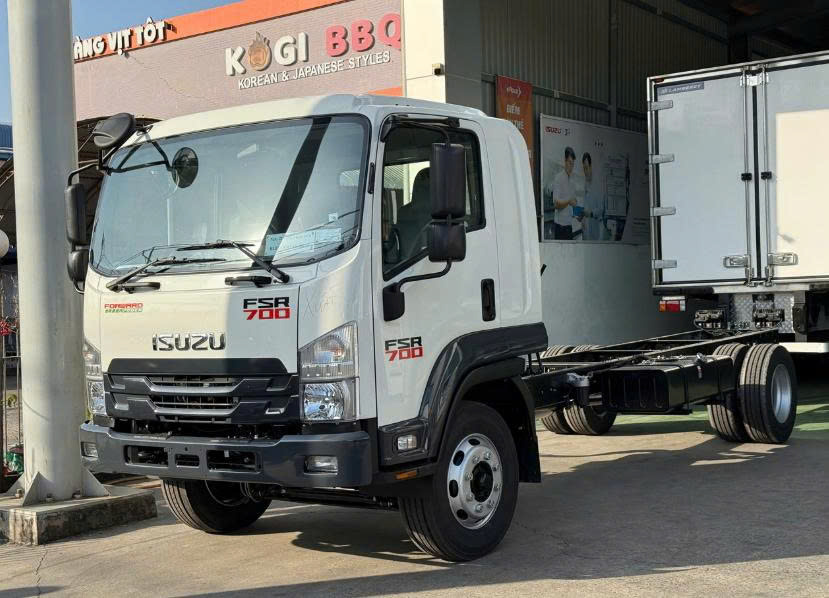 Xe Isuzu FSR 700 7.7 Tấn 2026 Giá và Thông Số | ISUZU Sài Gòn