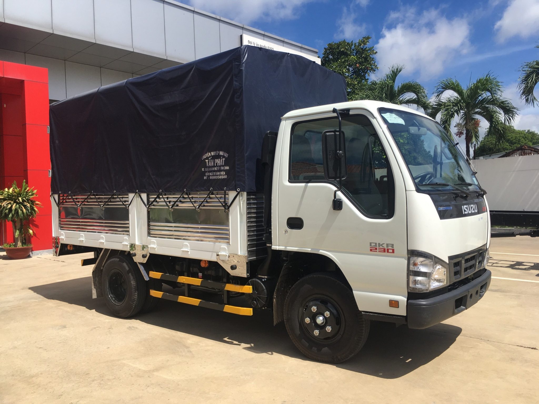 Xe tải Isuzu tại đại lý Isuzu An Lạc