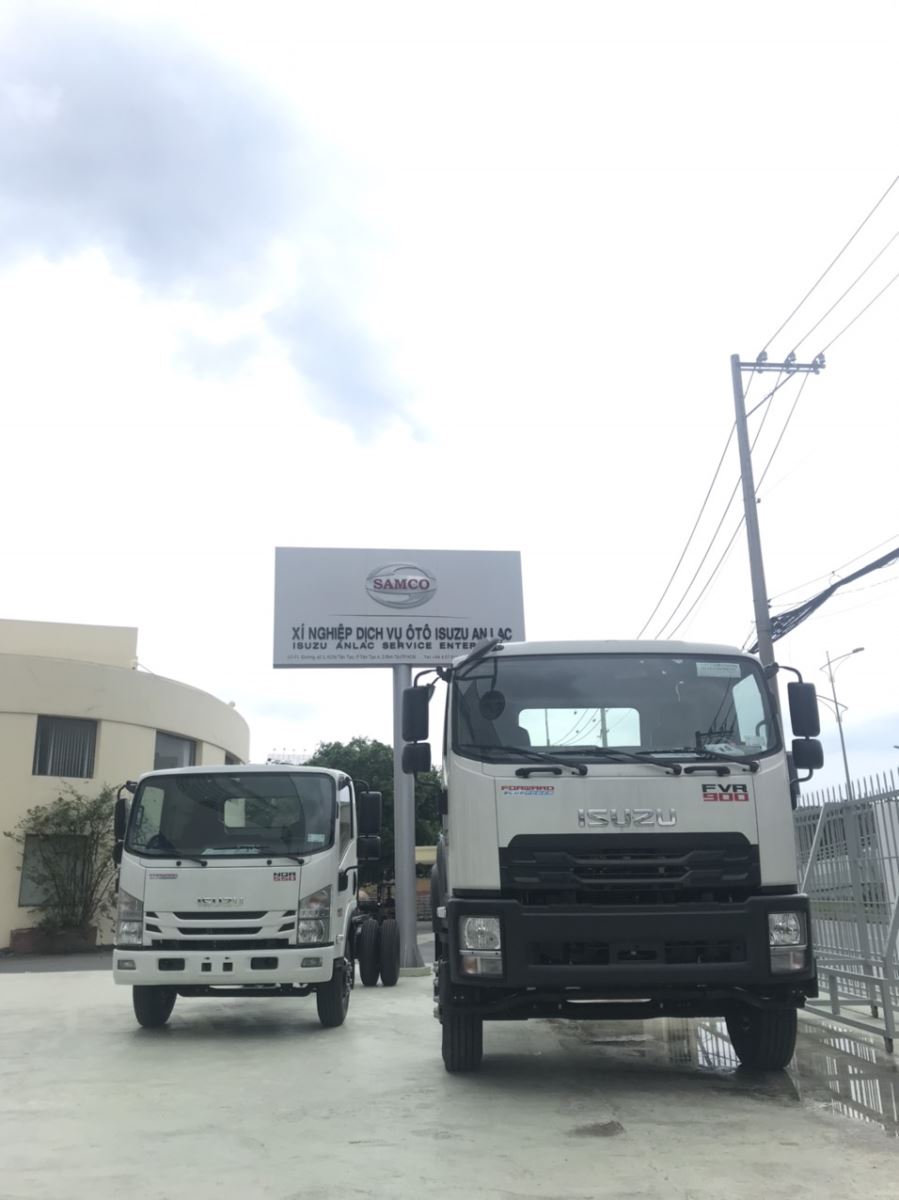 Xe tải Isuzu FVM 1500 15 tấn